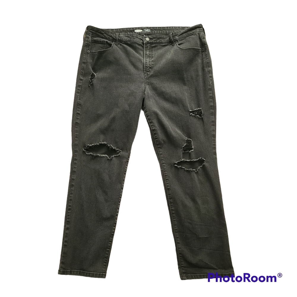 Old Navy power straight high rise Distressed black size 20